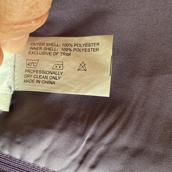 Private Collection - Lovely 2 piece lilac satin gown Size: 12 (see measu… - Picture 14 of 14